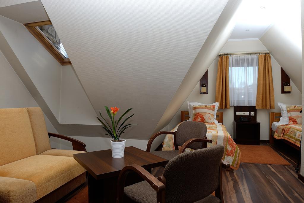 Hotel Nad Przelomem Sromowce Nizne Room photo